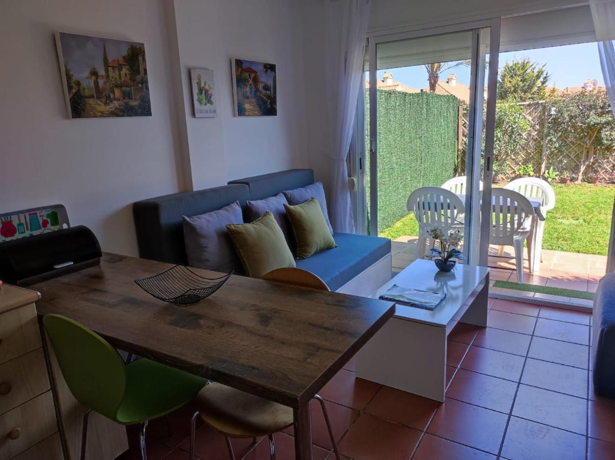 Bonito Apartamento En Alcaidesa Con Piscina Apartamento Exterior foto